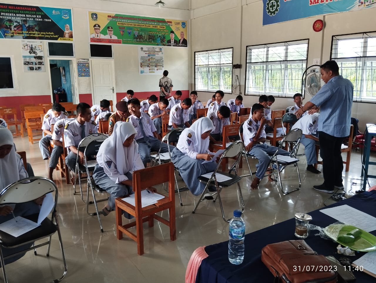 SMKN Kundur Utara Buka Kelas Industri